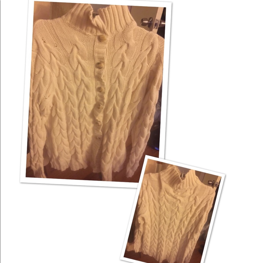 Bkg & company, New York beige sweater.